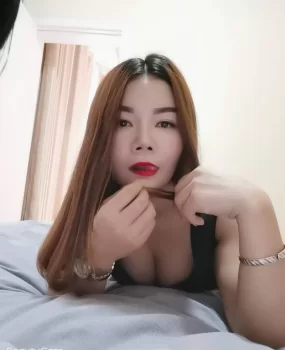 风骚轻熟女