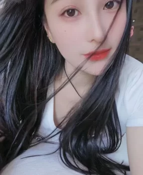 崇川性感小姐姐