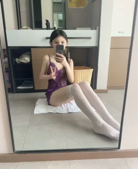 高颜值小妹