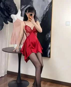 崇州腿玩年御姐唐依依