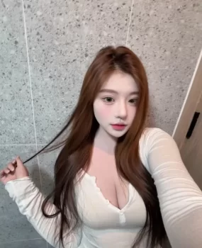 大奶妞肉体嫩活到位