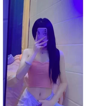 学生嫩妹兼职 求包养 可无套内射