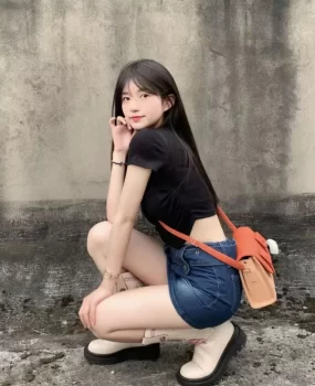 参加工作没多久实习小学语文老师清纯唯美