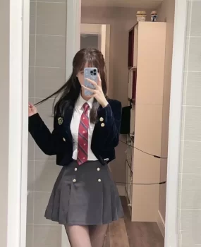 大学嫩妹jk极品享受