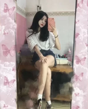 身材完美的重庆小女生
