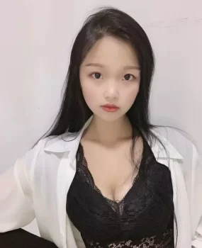 大奶妹水多逼紧