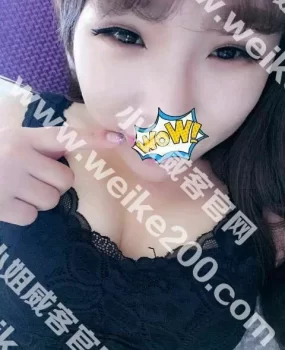 此女绝对数据极品，颜值高，皮肤白，胸大