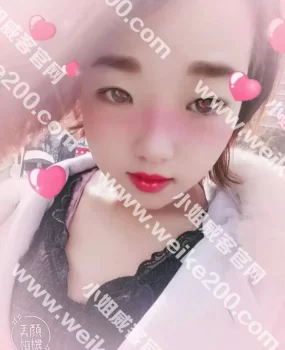 园区性价比很高的一个嫩妹子