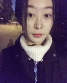 175大长腿模特，丰乳肥臀，高颜值