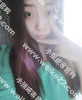 性感的小少妇刚来淄博两个月