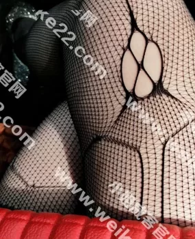 验证群里的丰满胸大的美妞