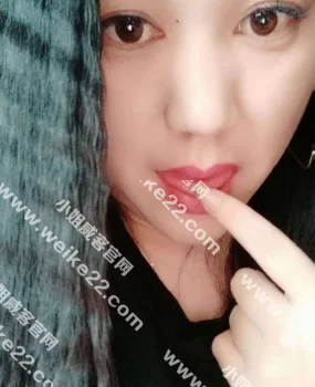 验证内蒙大胸女，体验下丰满身材感受