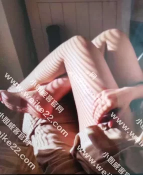 好妹子分享给各位狼友！