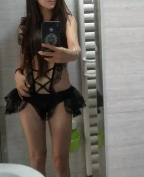 验证张店刚来女