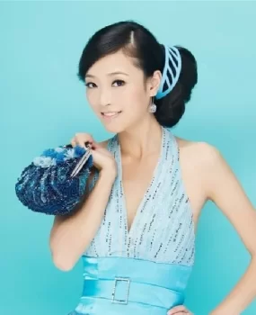 历时一个月终于上了新区职业美女良家有图