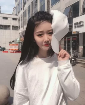 上海的气质小学妹，边求操边求饶