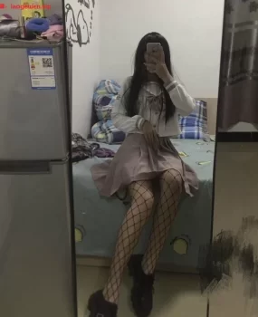 鼓楼性感丝袜嫩妹